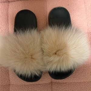 Luxurious Beige Fur Slide Sandals